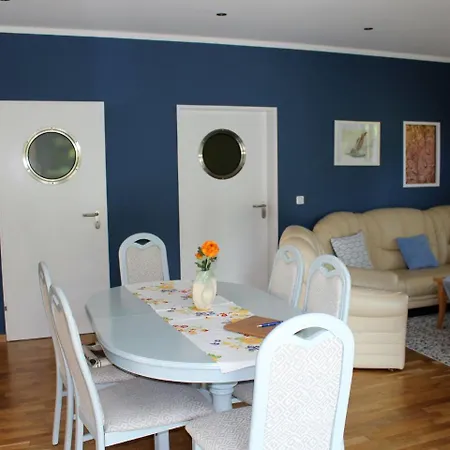 Modern Holiday Near Sea In Neuhaus Holiday home